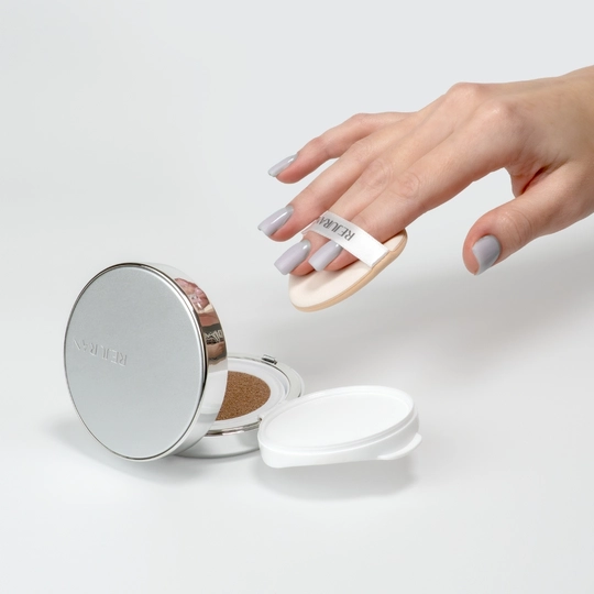 Rejuran SkinGlow Cushion SPF50+ - 207