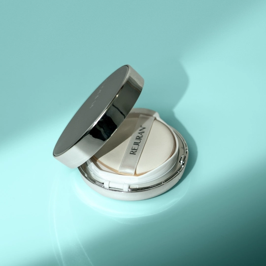 Rejuran SkinGlow Cushion SPF50+ tab-207