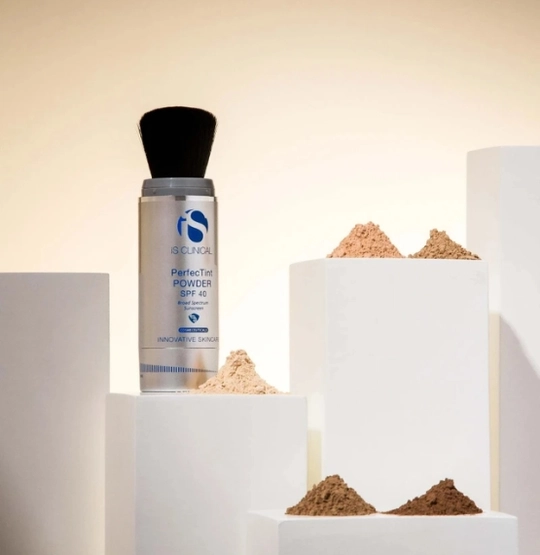 iS Clinical PerfecTint Powder SPF 40 - 188